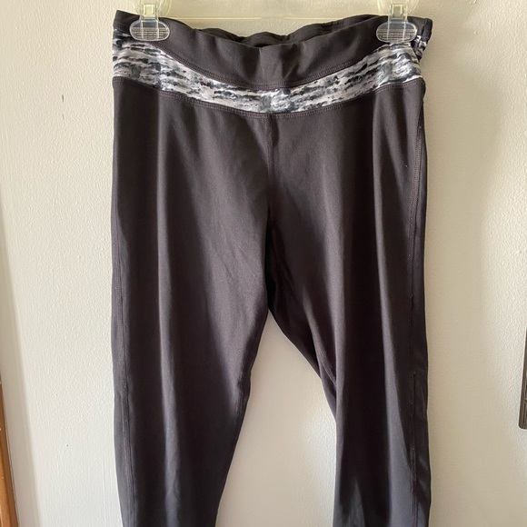 Champion DuoDry Camo Capri Legging - Picture 1 of 4